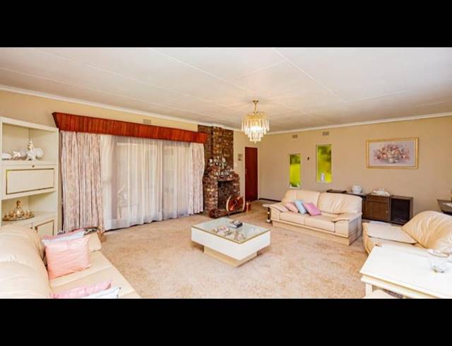 FARM FOR SALE IN MNANDI